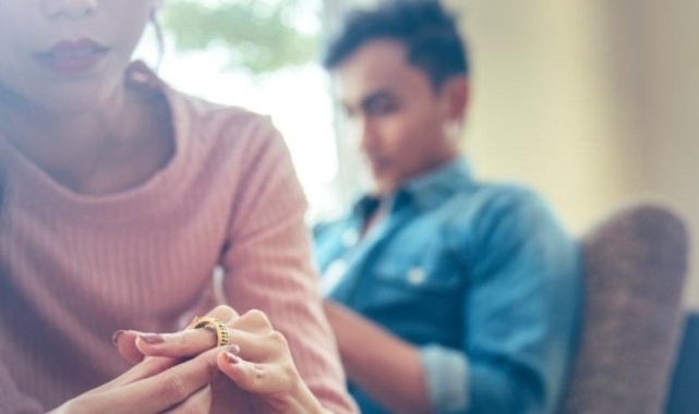 Yargıtay'dan karar: 'Alo' diye hitap etmek boşanma sebebi