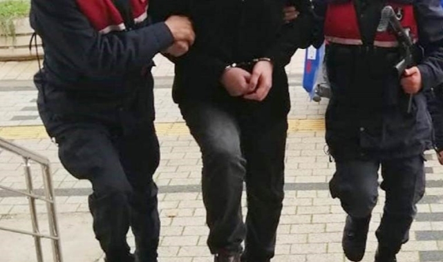 3 yıldır aranıyordu... Saklandığı evde yakalandı!
