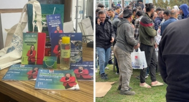 AK Parti’nin kampanyası camiye taşındı: Cami bahçesinde seçim propagandası