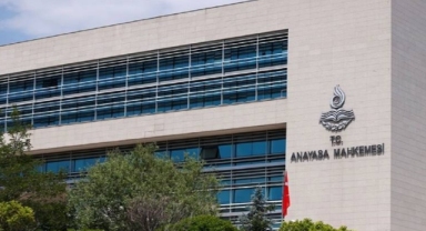 AYM'den emsal karar; Yurt dışı çıkış yasağı ifade özgürlüğü ihlali sayıldı