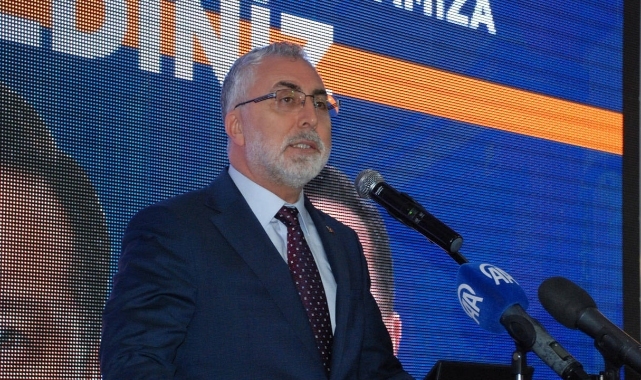 Bakan Işıkhan CHP'li belediyeleri hedef aldı, Turgut Altınok'a oy istedi!