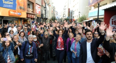 CHP Karşıyaka Adayı Yıldız Ünsal’dan sandık çağrısı: “Oyumuza sahip çıkalım”