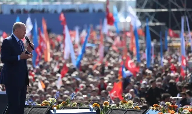 Erdoğan umduğunu bulamadı: Burada 1,5 milyonlara alıştık, şu an 650 bin kişi var