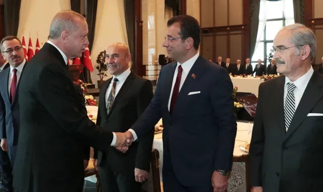 İmamoğlu 'kırık sandalye' olayını anlattı: Erdoğan'a verdiği yanıtı söyledi