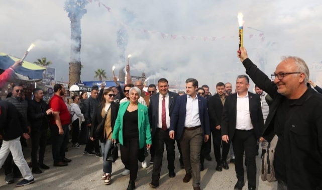 İyi Parti’den istifa eden 317 kişi CHP’ye katıldı