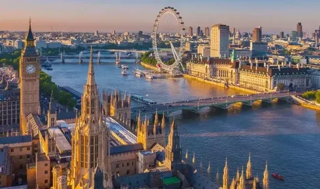 İYİ Partili Yılmaz: Merkez Bankası'nın üst düzey yetkilileri Londra’da kapalı toplantılar yaptı