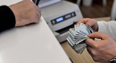 Memur emeklisinin aylıkları bir yılda pula döndü
