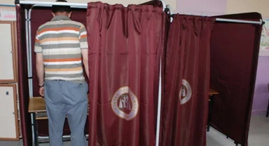 Milli Eğitim Bakanlığı duyurdu: Okullara seçim tatili