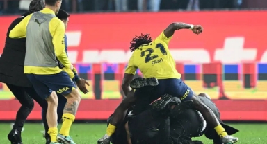 Olaylı derbi dış basında: Türkiye Ligi'nde gerçeküstü sahneler