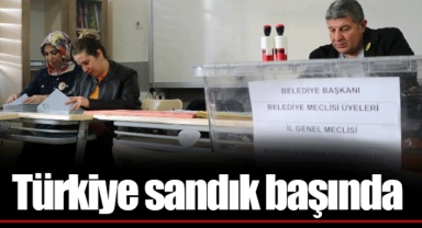 Türkiye sandık başında