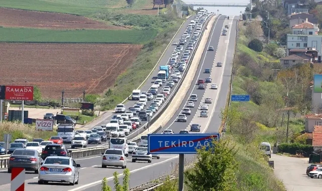 Bakan Yerlikaya: Dönüşler başladı, trafik yoğunluğu artıyor
