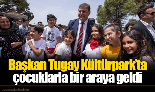 Başkan Tugay Kültürpark’ta çocuklarla bir araya geldi