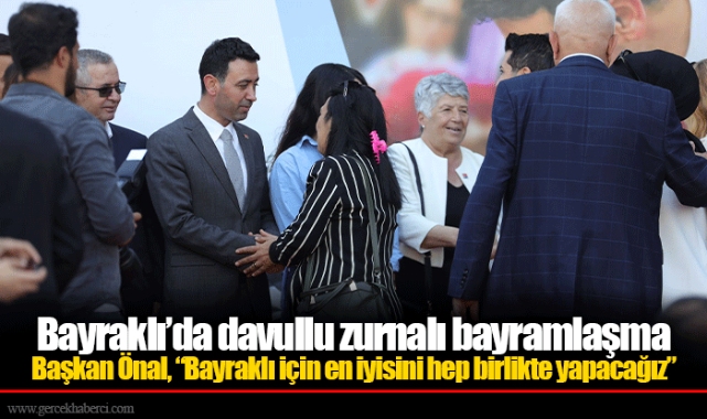 Bayraklı’da davullu zurnalı bayramlaşma