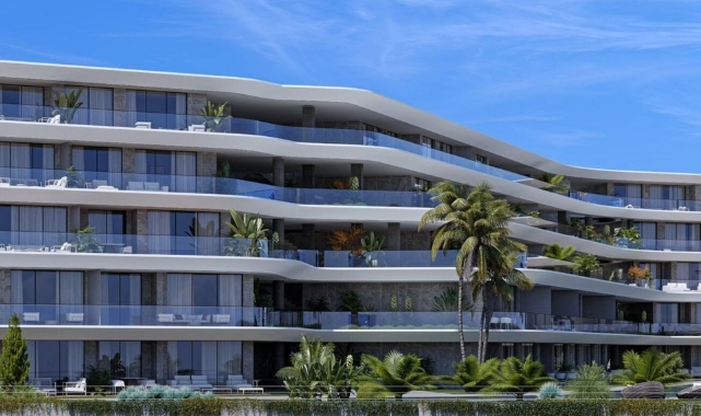 Çeşme'de rezidans çılgınlığı: Beton bloklara 'turizm tesisi' zırhı