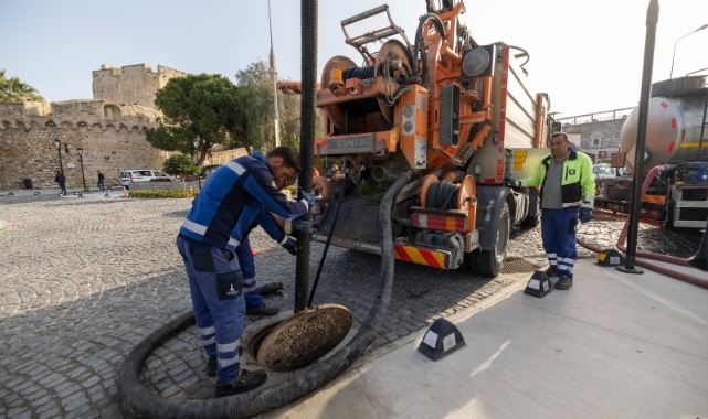 Çeşme’de turizm sezonu öncesi altyapı atağı