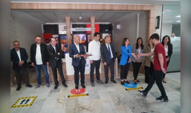 Diyarbakır'da 5 yıl sonra kayyumsuz ilk mesai başladı