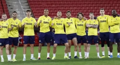 Fenerbahçe, Olympiakos'a konuk oluyor