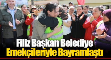 Filiz Başkan Belediye Emekçileriyle Bayramlaştı