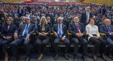 İYİ Parti’de Kurultay günü: Seçim üçüncü tura kaldı
