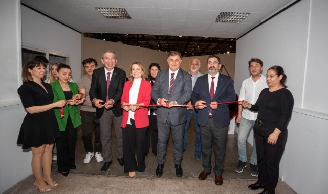 Jeoloji Festivali'nin açılışını Başkan Tugay yaptı