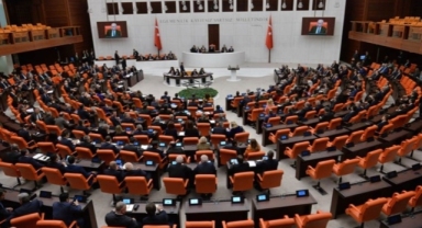 Partilerin bayramlaşma programı belli oldu: CHP'den 15 ziyaret