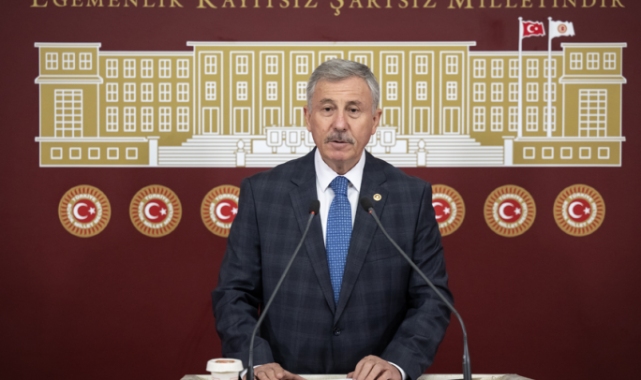 Saadet Partisi, hükümete sordu: Ülke ekonomisini yine yurt dışından aldığınız borçla mı finanse etmeyi düşünüyorsunuz?