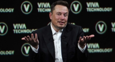 Sahte Elon Musk'a aşık oldu, 50 bin dolarını kaptırdı
