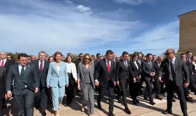 Seçim sonrası Anıtkabir'e ziyaret: İmamoğlu'nun Aslanlı Yol'da konuşma yapması engellendi