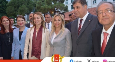 100 yıllık koca çınar: Cumhuriyet