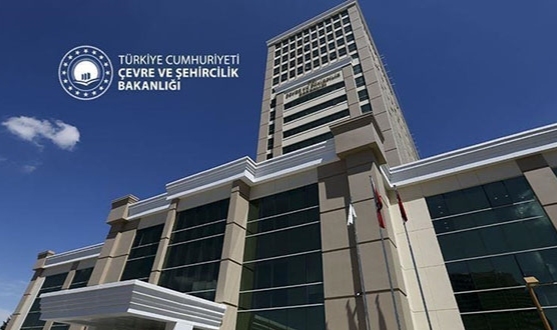 Bakanlıktan, Bakan Özhaseki'nin uçak kullanımına dair iddialara açıklama