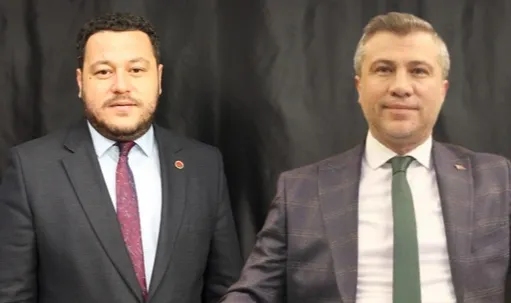 Bolu Belediyesi, CHP ile AK Parti İl Başkanlarına 'izmarit atma' cezası kesti