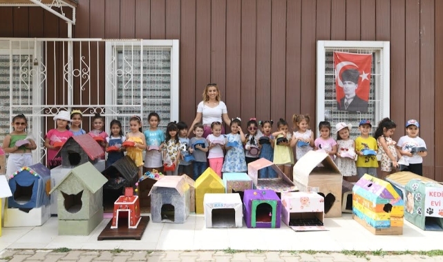 Bornova’da can dostlarına “minik” dokunuş