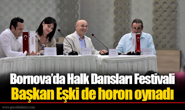 Bornova’da Halk Dansları Festivali