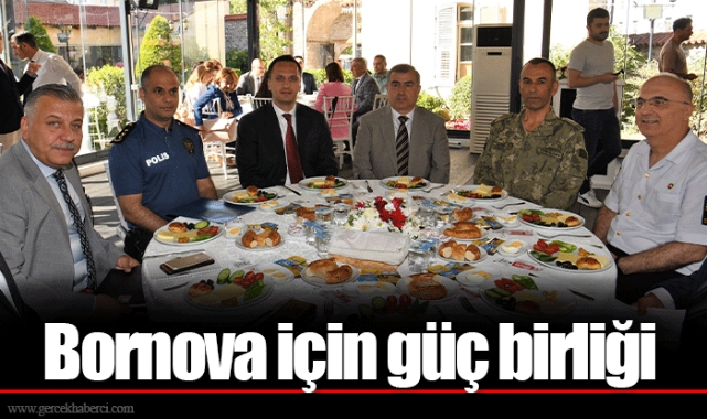Bornova için güç birliği