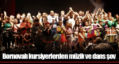 Bornovalı kursiyerlerden müzik ve dans şov