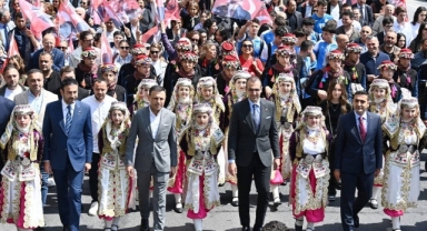 CHP'li üç belediyeden ortak 'Atatürk' yürüyüşü
