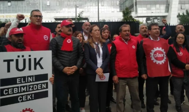 DİSK'ten TÜİK'e tepki: Enflasyonu düşük belirleyerek soframızdaki ekmeğin daha fazla küçülmesine yol açıyor