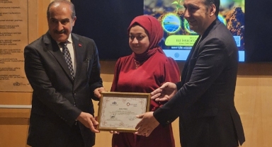 Genç tarım girişimcileri sertifikalarını aldı