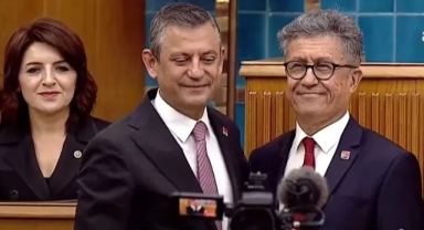 İYİ Parti'den istifa eden Prof. Dr. Taner Demirer, CHP'ye katıldı