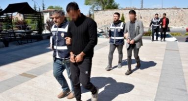 Kendilerini polis olarak tanıttılar: 12 milyon lira vurgun yaptılar