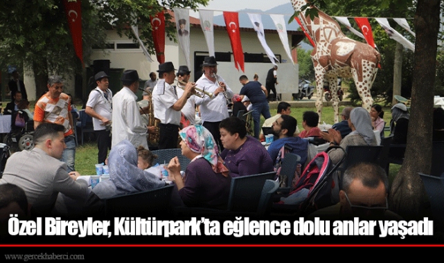 Özel Bireyler, Kültürpark’ta eğlence dolu anlar yaşadı