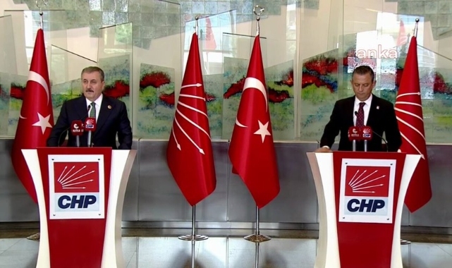 Özgür Özel-Mustafa Destici görüşmesi.... Destici: "Sokak köpeklerinin uyutulması teklifini destekliyoruz"