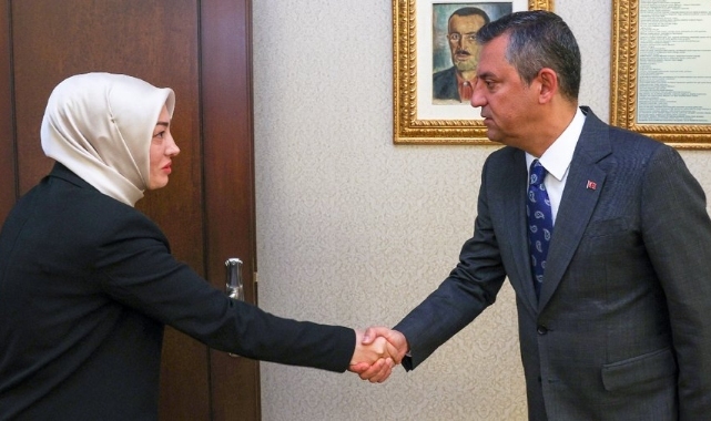 Özgür Özel, Sinan Ateş'in eşi Ayşe Ateş ile görüştü: Ülke iç karışıklığa gidebilirdi!
