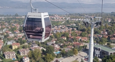 Sapanca'da ruhsatsız teleferik hattı mühürlendi