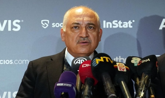 TFF Başkanı Büyükekşi'den çarpıcı açıklama: 'Utanmadan Futbol Federasyonu Başkanlığı’na aday oldu'