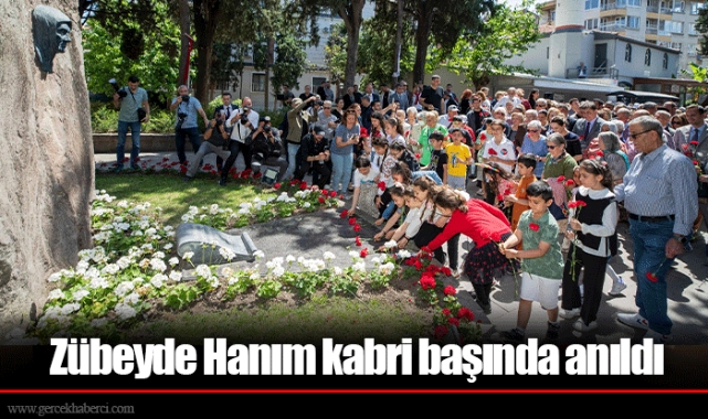 Zübeyde Hanım kabri başında anıldı 
