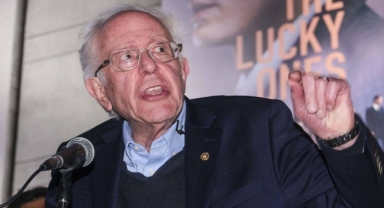 ABD'li Senatör Sanders, ülkesinin İsrail'e askeri yardımı kesmesi gerektiğini söyledi