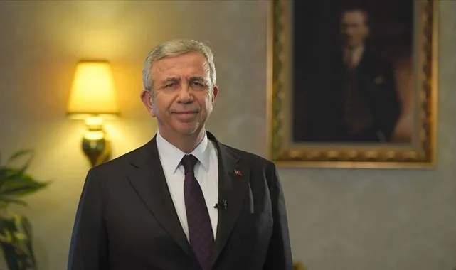 AKP'den CHP'ye geçti: Mansur Yavaş Tarihi Kentler Birliği Başkanı seçildi
