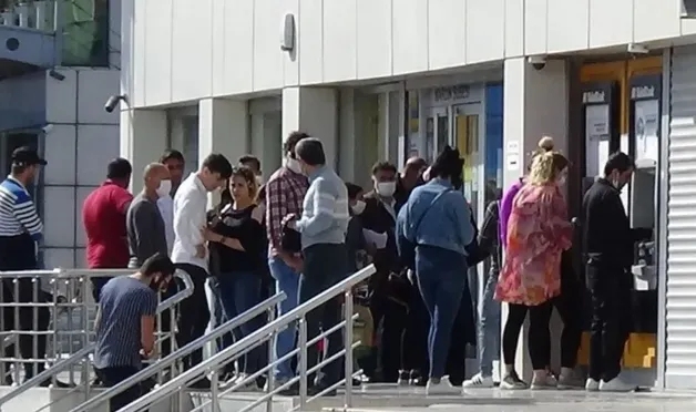 ATM'ler doldu taştı: Piyasada banknot rekor kırdı