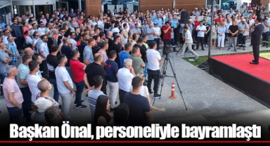 Başkan Önal, personeliyle bayramlaştı